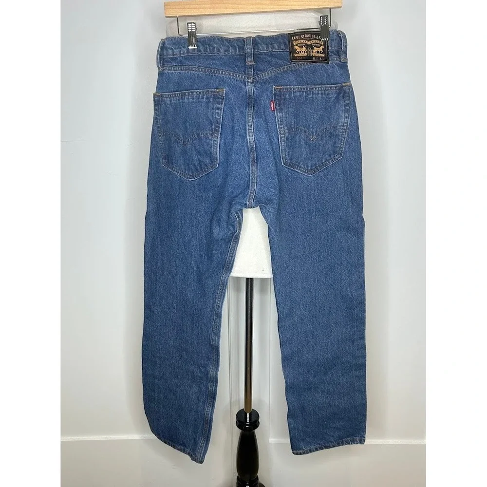 Levis 551 Z Mens Authentic Straight Skater Jeans 31x30 Med. Wash Blue 47744-0006